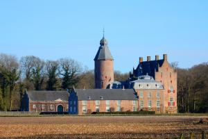 The Rechteren castle (1320), along the Vecht river in Overijssel, the Netherlands hiking trails
