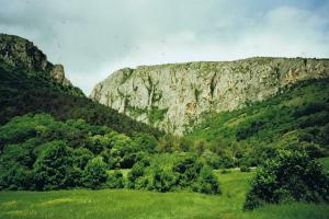 alternative: cheile turzii, hiking trails Romania